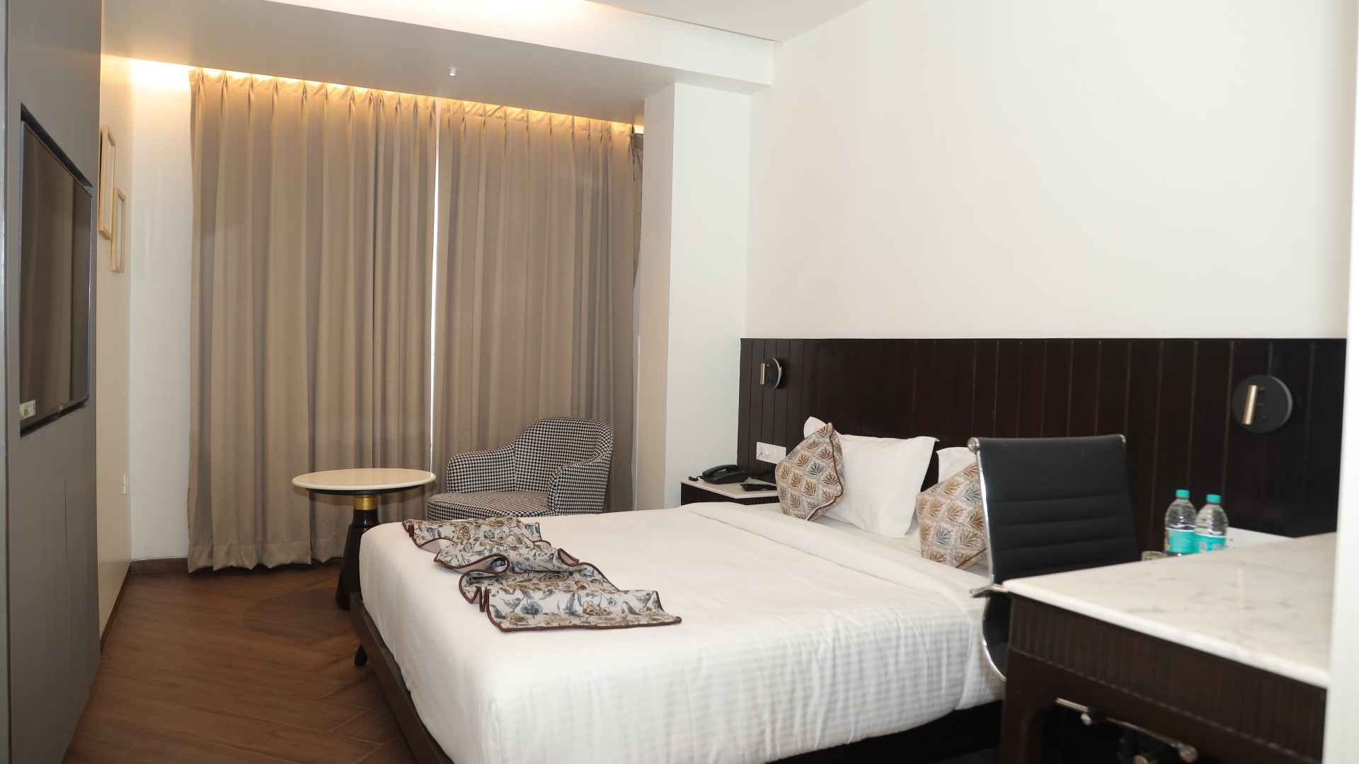 Divik Apart Hotel & Bistro