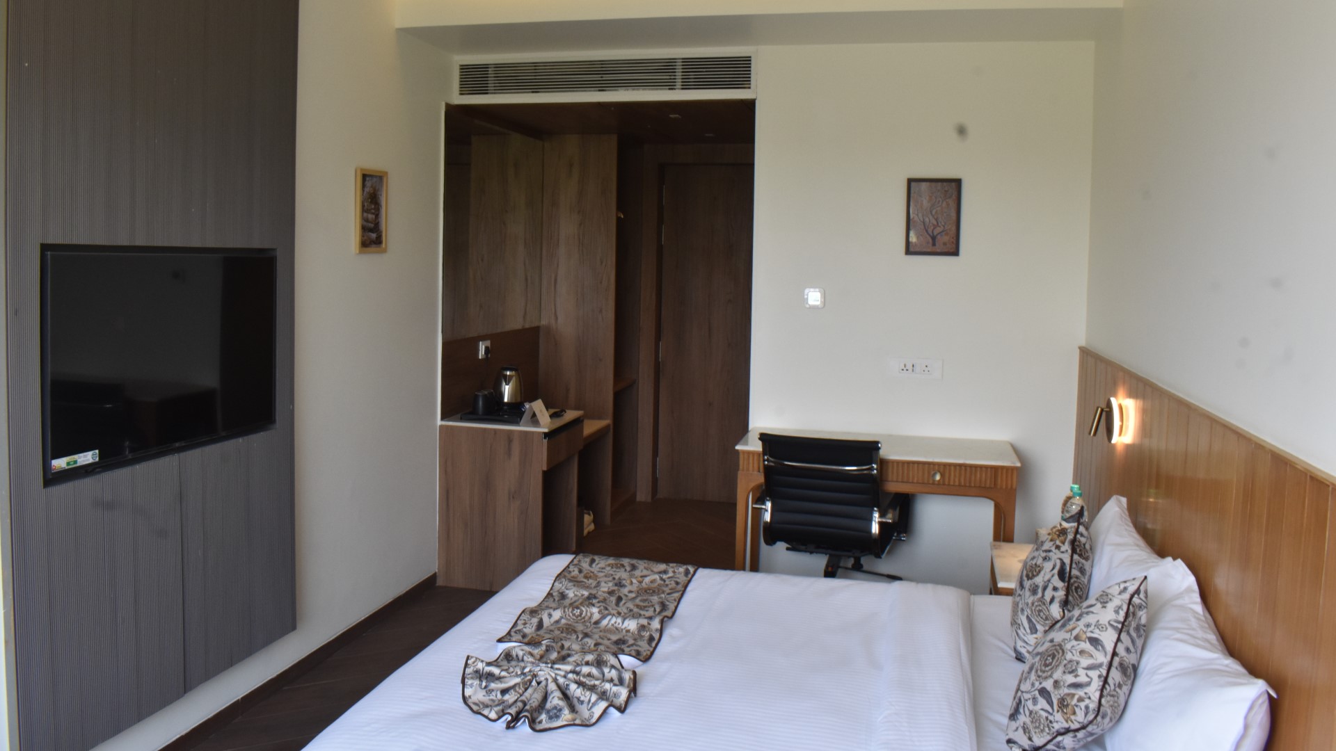 Divik Apart Hotel & Bistro
